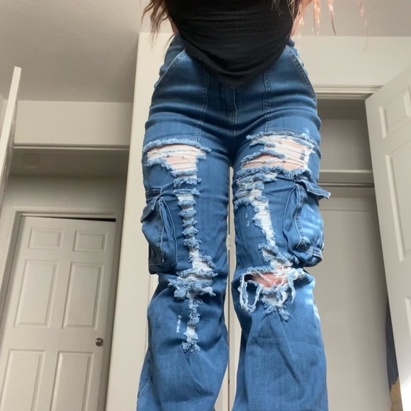 Fashion Nova Distressed Cargo Jeans - Picture 2 of 5